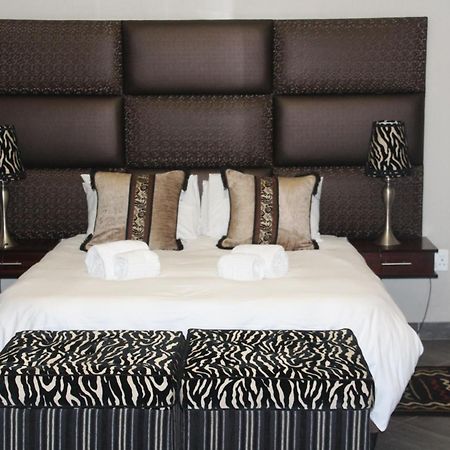 Bush Lovers Lodge Modimolle Phòng bức ảnh